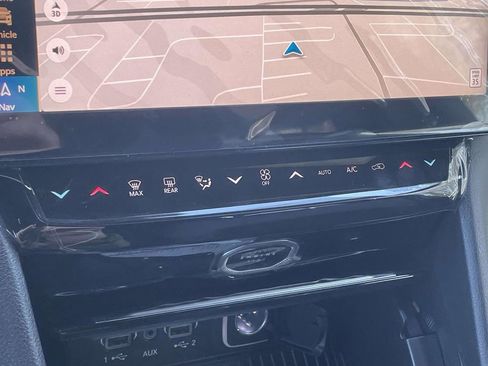 New 2026 Jeep Grand Cherokee L 4WD image 38