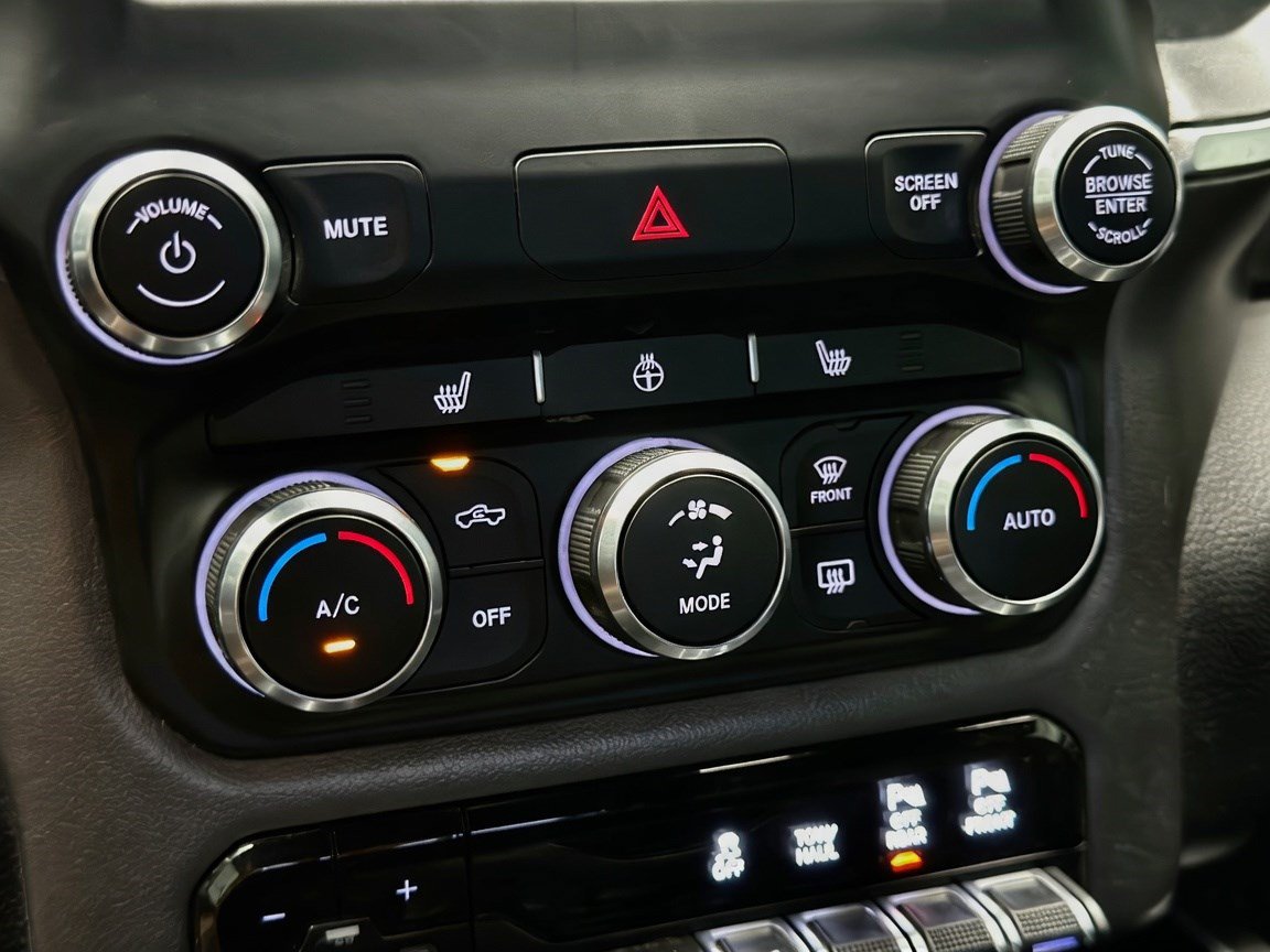 Used 2020 RAM 1500 Big Horn AWD/4WD image 10