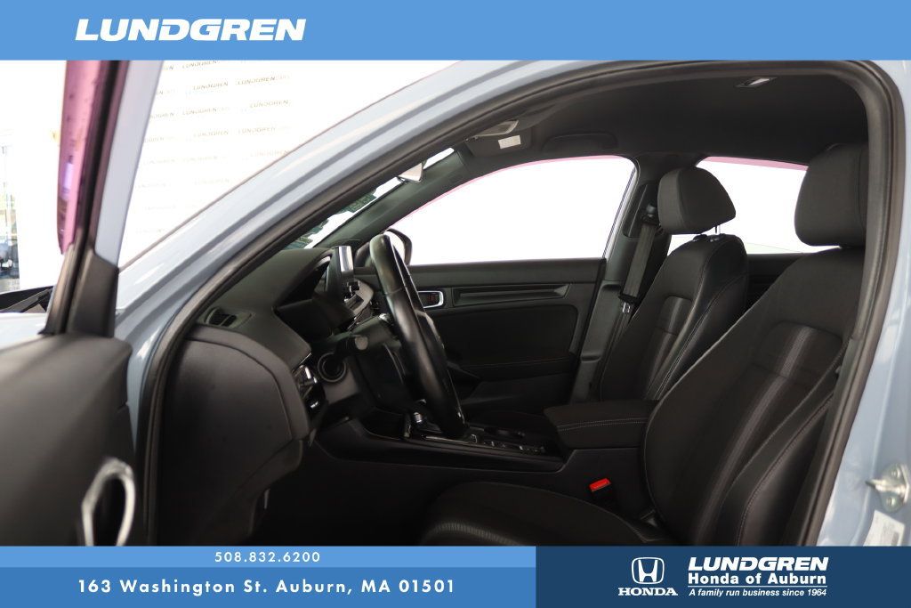 Used 2023 Honda Civic Sport image 10