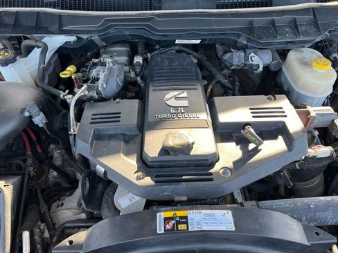 Used 2016 RAM 2500 Laramie AWD/4WD image 47