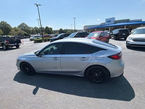 Used 2025 Honda Civic Sport image 13
