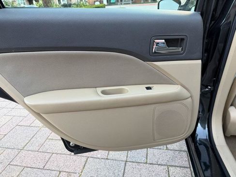Used 2010 Ford Fusion SE FWD image 72