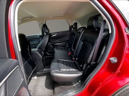 Used 2020 Ford Edge SEL w/ Convenience Package AWD/4WD image 24