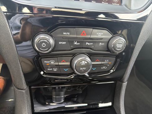 Used 2022 Chrysler 300 S w/ Comfort Group image 35