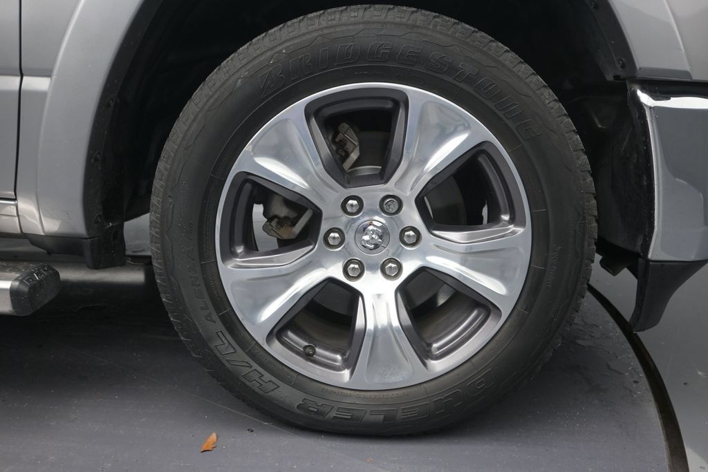 Used 2022 RAM 1500 Laramie RWD image 9