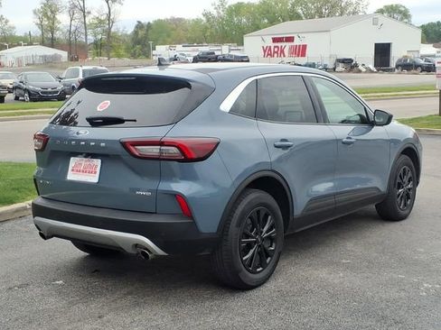 Used 2023 Ford Escape Active AWD/4WD image 21
