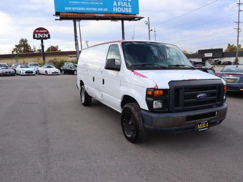 Used 2013 Ford E-250 and Econoline 250 w/ Commercial Cargo Van Pkg image 5