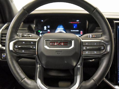 Used 2024 GMC Acadia Elevation image 32