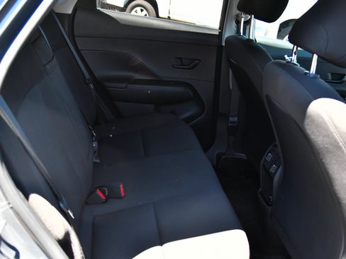 Used 2024 Hyundai Kona SEL FWD image 47