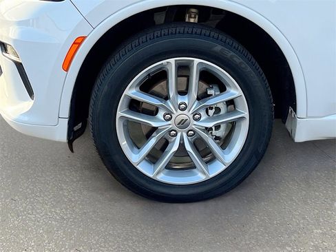 Used 2023 Dodge Durango GT image 31
