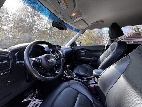 Used 2016 Kia Soul ! image 13