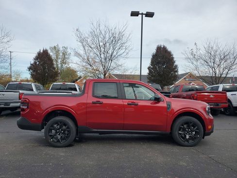 New 2025 Ford Maverick XLT w/ XLT Luxury Package image 36