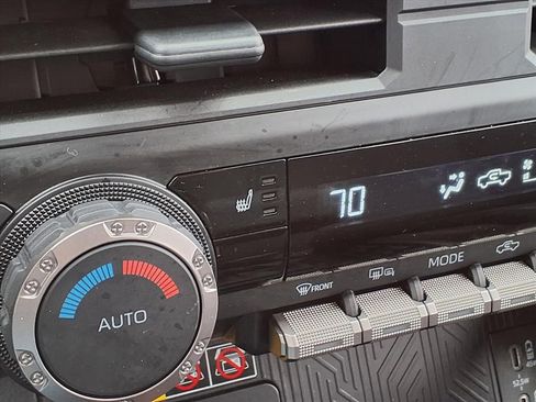 Certified 2025 Toyota Tacoma SR5 image 14