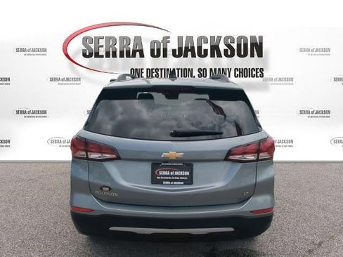 Used 2023 Chevrolet Equinox LT FWD image 8