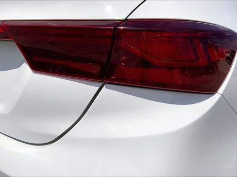 Used 2021 Kia Forte LXS FWD image 30