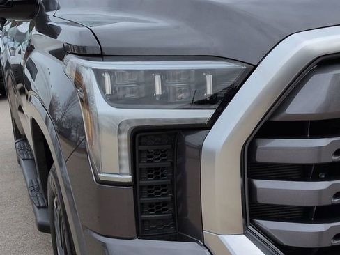 Used 2024 Toyota Tundra Limited image 9
