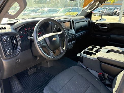 Used 2021 Chevrolet Silverado 1500 Custom image 6