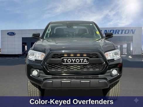 Used 2022 Toyota Tacoma SR5 w/ Technology Package AWD/4WD image 8