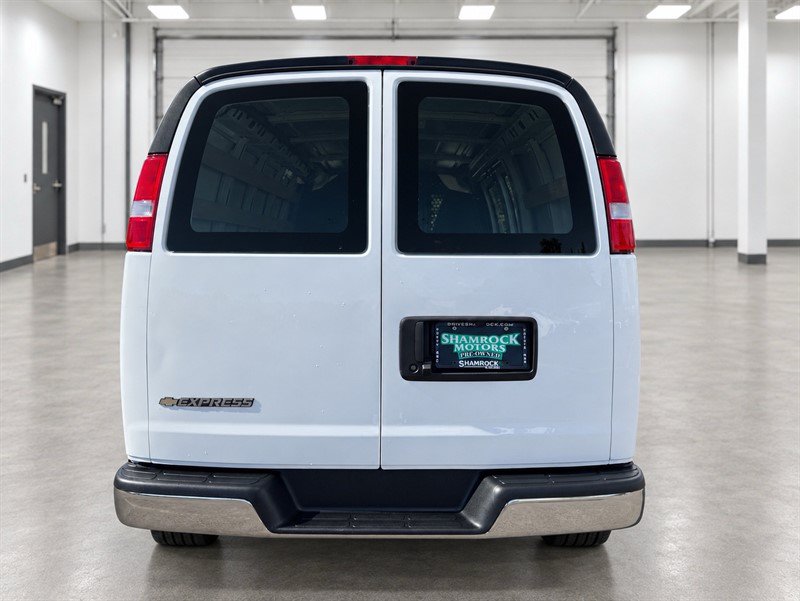 Used 2025 Chevrolet Express 2500 w/ Driver Convenience Package RWD image 6