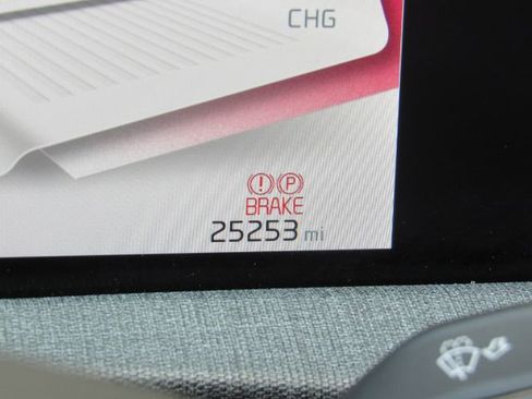 Used 2023 Kia EV6 Wind image 43