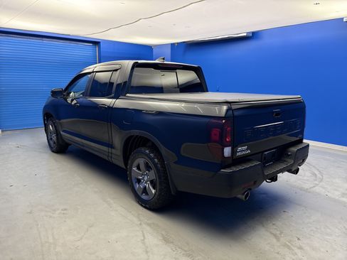 Used 2024 Honda Ridgeline TrailSport image 5