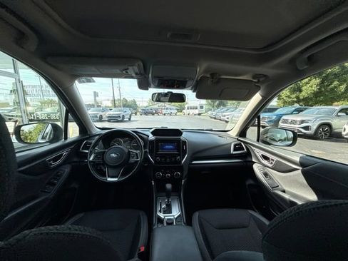 Used 2021 Subaru Forester Premium AWD/4WD image 14