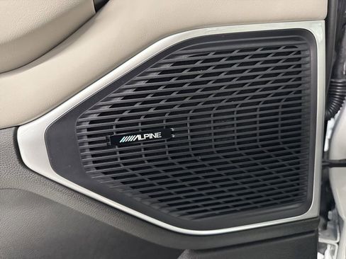 New 2025 Jeep Wagoneer 4WD w/ Convenience Group I image 19