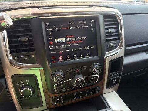 Used 2018 RAM 2500 Laramie AWD/4WD image 19