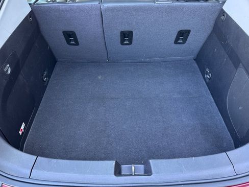 Used 2017 Chevrolet Volt Premier w/ Driver Confidence II Package image 18