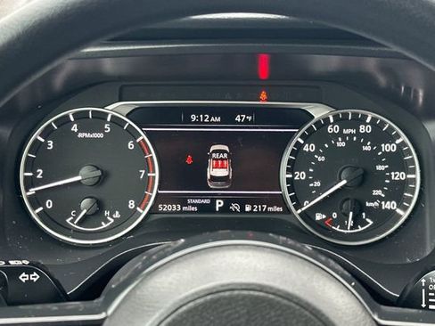 Used 2024 Nissan Rogue S image 29