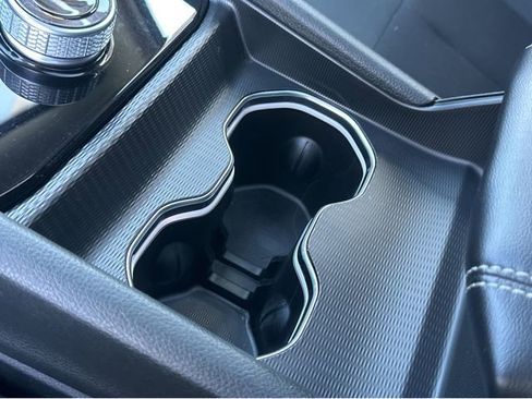 Used 2024 Jeep Grand Cherokee Laredo X w/ Trailer Tow Package image 32