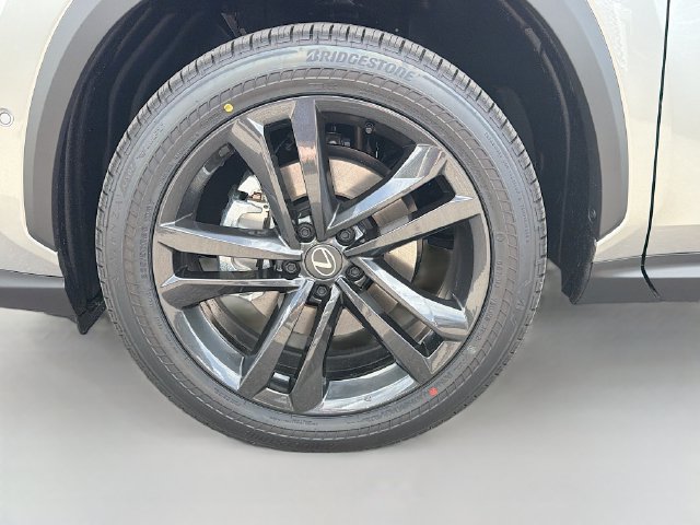 Used 2026 Lexus NX 450h+ AWD w/ Luxury Package image 41