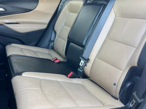 Used 2023 Chevrolet Equinox Premier AWD/4WD image 22