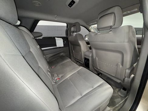 Used 2011 Dodge Durango Express w/ Popular Equipment Group image 21