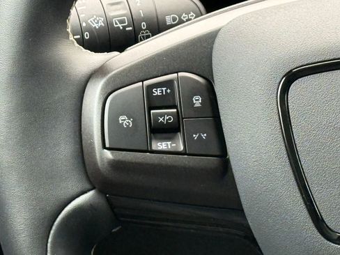 Used 2025 Ford Mustang Mach-E GT AWD/4WD image 31