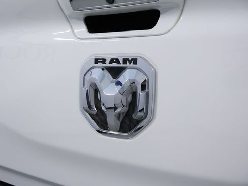 Used 2020 RAM 1500 Laramie image 7