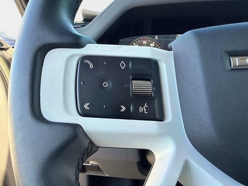 Used 2023 Land Rover Defender 110 S AWD/4WD image 32