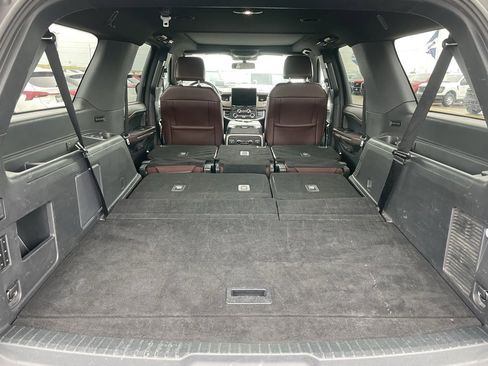 Used 2024 Ford Expedition Max Limited image 37
