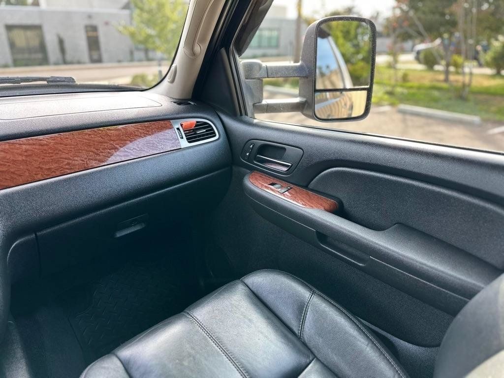 Used 2007 GMC Sierra 2500 SLE AWD/4WD image 11