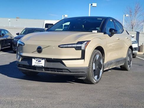 New 2026 Volvo EX30 Plus w/ Protection Package Premier image 1