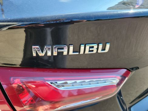 Used 2022 Chevrolet Malibu LT image 10