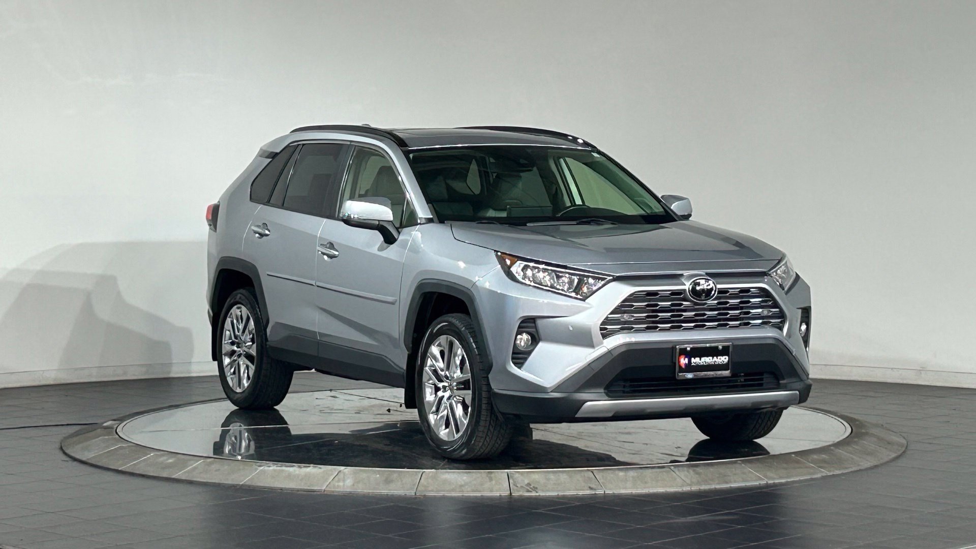 Used 2021 Toyota RAV4 Limited w/ Limited Grade Weather Package AWD/4WD image 2