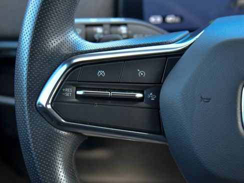 Used 2024 Honda Prologue EX image 35