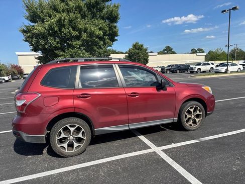 Used 2015 Subaru Forester 2.5i w/ Alloy Wheel Package AWD/4WD image 7