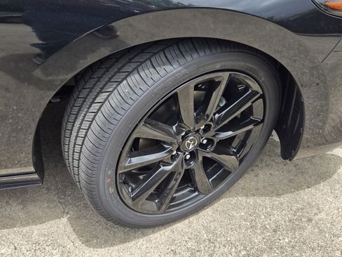 New 2026 MAZDA MAZDA3 2.5 S Hatchback w/ Premium Pkg FWD image 5