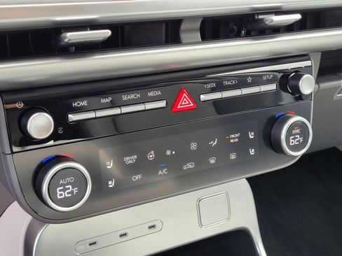 Certified 2026 Hyundai Ioniq 9 Limited image 26