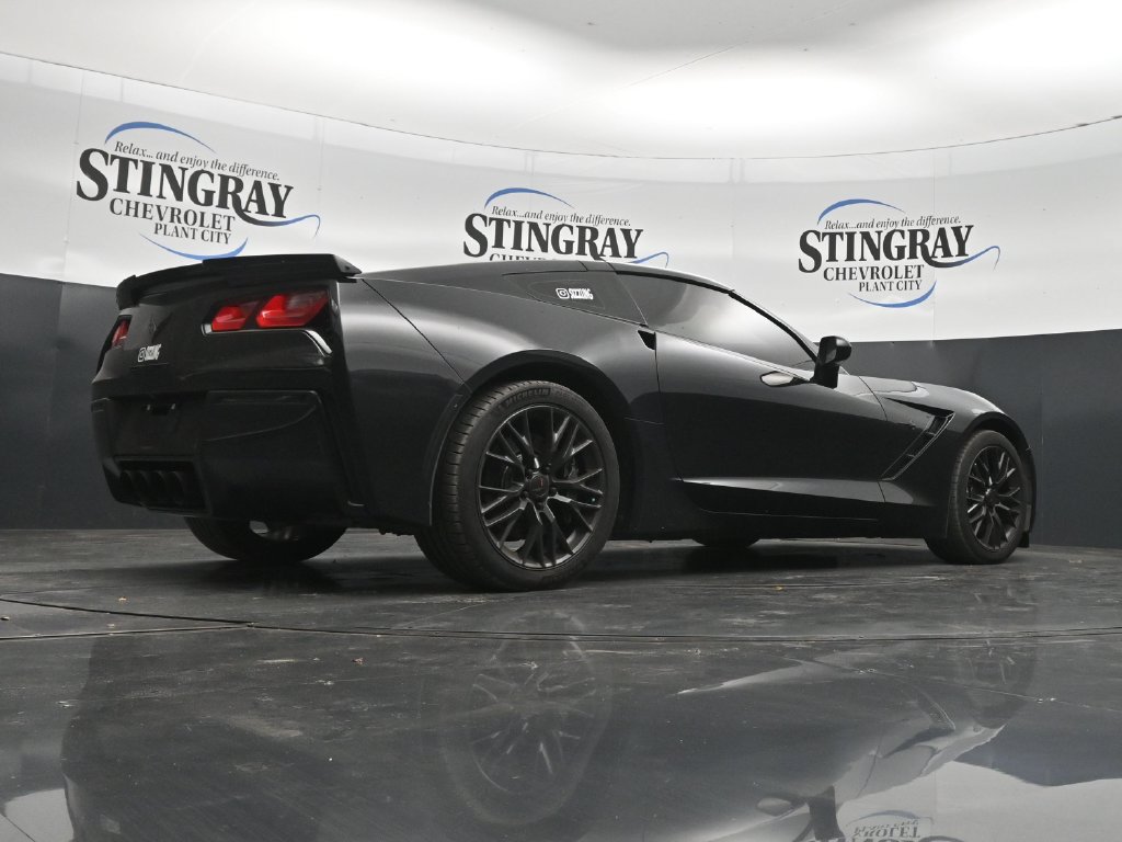 Used 2014 Chevrolet Corvette Stingray Coupe RWD image 32