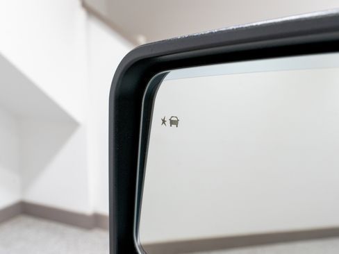 Used 2025 GMC Sierra 2500 Denali w/ Denali Reserve Package image 15