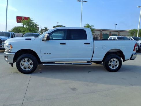 Used 2024 RAM 2500 Big Horn AWD/4WD image 8
