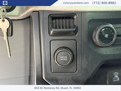 Used 2022 Ford F150 XL RWD image 28